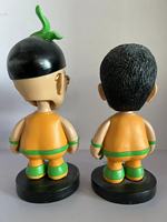 Personnalisé Vente en gros Résine Artisanat Drôle Comédien Star Singer Q Version Bobble Head Voiture Chambre Bureau Bureau Décoration