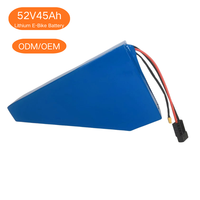 Batterie de vélo électrique triangulaire personnalisée 36V 48V 52V 54V 60V 20Ah 30Ah 45Ah Cellules 21700 XT60 OEM ODM
