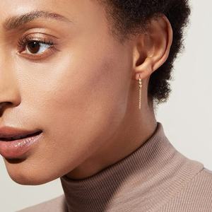 Juego de collar y pendientes colgantes de oro nuevo 2025 con tres cadenas de piedras preciosas de Zirconia cúbica brillante accesorio llamativo - Product Image 2