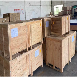 Ventana Giratoria Vertical de Aluminio con Pivote Central Multidireccional de Diseño Moderno - Product Image 6