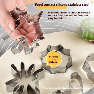 Nhà Máy Tùy Chỉnh 5-Mảnh Thép Không Gỉ Giáng Sinh <span class=keywords><strong>Cookie</strong></span> Cutter Khuôn Thiết Lập Cho DIY Baking Công Cụ Cho Hộ Gia Đình Cắt <span class=keywords><strong>Cookie</strong></span> - Product Image 1