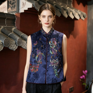 Vêtements pour femmes originaux haut de gamme, fourrure de vison bleue épissée avec soie de mûrier, doublure en brocart Song, gilet chaud de style chinois, nouveau modèle 5913 - Product Image 1