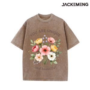 เสื้อยืดพิมพ์ลายตัวอักษรสีเทาพร้อมลายดอกไม้สีเหลืองอมชมพูขนาดใหญ่ สไตล์คันทรีลำลอง ขายส่งจากสหรัฐอเมริกา - Product Image 2