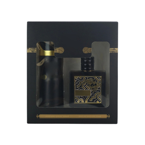 Vente en gros d'usine, parfum pour homme de style arabe, Dubaï, Moyen-Orient, best-seller, coffret cadeau, spray corporel 300 ml - Product Image 1