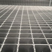 Grille de drainage en acier inoxydable robuste avec surface antidérapante, galvanisée à chaud, pour immeubles de bureaux et écoles