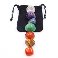 Juego de bolsas de regalo de cristal Natural, venta al por mayor, esmalte de cristal, 7 piedras de cristal de Chakra para curación