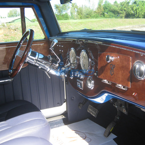 Limusinas Eléctricas Azules de Alta Calidad, Coche Fúnebre Clásico, Suministro de Transporte Fúnebre, Coche Fúnebre Eléctrico, Proveedor de Servicios Funerarios - Product Image 5