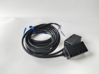 Sensor Perpindahan E4PA-LS600-M1 Laser Ultrasonik Pengukuran Presisi Tinggi Otomasi Industri Baru Asli dan Tersedia