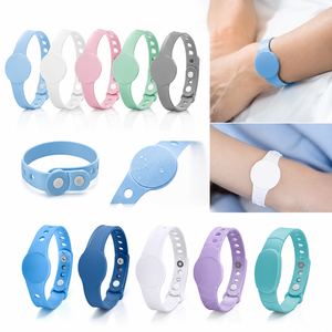 Pulsera Ajustable de PVC con NFC y RFID para el Cuidado de Personas Mayores, Brazalete de Seguridad para Hospitales, para Gestión de Pacientes y Rastreo de Ubicación - Product Image 3