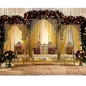 Magnifique ensemble de canapés dorés sculptés pour décoration de mariage, mobilier en bois pour scène de mariage musulmane (Walima) en Australie - Product Image 1