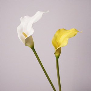 Grandes fleurs artificielles réalistes de 39 pouces à longue tige, Calla Lily, <span class=keywords><strong>Arum</strong></span> Lilies, pour <span class=keywords><strong>la</strong></span> décoration de <span class=keywords><strong>la</strong></span> maison, de <span class=keywords><strong>la</strong></span> cuisine, des mariages, des fêtes et des bureaux - Product Image 1