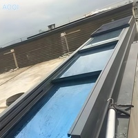 Panneaux de toit ouvrant électriques télescopiques intelligents et modernes en aluminium pour la rénovation de terrasses de villas et d'escaliers