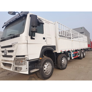 Camión de Carga HOWO 8*4 Usado, Camión de Transporte Comercial de Alta Capacidad con Barandas, Camiones de Trabajo Pesado en Venta - Product Image 4