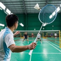 Raquette de badminton haut de gamme à haute tension avec manche en carbone absorbant les chocs, fabriquée en matériau composite de nano-carbone avancé