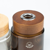 Bouteille en verre de diffuseur de roseau d'huile de parfum parfumé de nouveau design du Vietnam avec le chapeau en bois