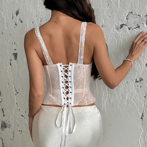 En stock Nouvelle collection 2026 Haut court en dentelle transparente avec armatures en forme d'arête de poisson, bretelles larges en dentelle, respirant, style corset de soirée - Product Image 6