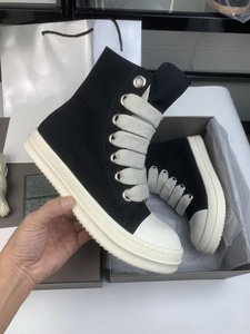 Sneakers classiche Owens a collo alto, <span class=keywords><strong>stivali</strong></span> casual con suola da skateboard di design, <span class=keywords><strong>stivali</strong></span> da <span class=keywords><strong>cowboy</strong></span> da uomo - Product Image 1