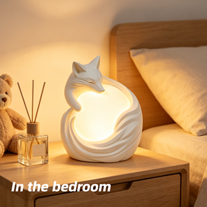 Lampada Notturna LED a Forma di Volpe Riccioluta Stampata in 3D, Luce Calda e Soffusa, Lampada da Tavolo per Camera da Letto, Illuminazione Ambientale Decorativa a Forma di Animale, Regalo - Product Image 4