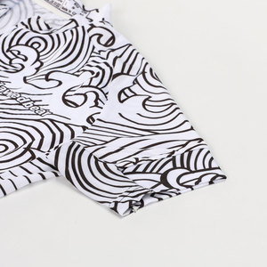 Maillot de cyclisme d'été polyvalent à imprimé graphique, unisexe, doux pour la peau, à manches courtes, pour hommes et femmes, pour une utilisation toute la journée - Product Image 4