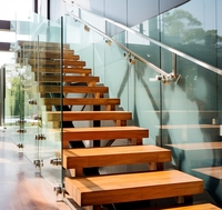 Fabricant chinois de marches d'escalier en bois intérieures sur mesure, marches d'escalier en bois