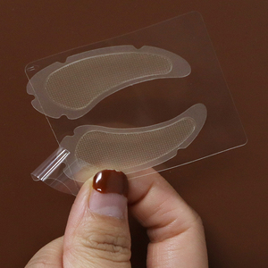 Peptid-Hydrokolloid Mikro-Darts Pro Mikroneedling Augenpatch-Blatt mit 2 Patches/Umschlägen zur Faltenreduktion unter den Augen - Product Image 4