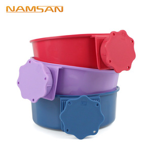 NAMSAN Tazón colgante para mascotas, plato redondo de plástico de calidad alimentaria para alimentar a perros, fácil de limpiar - Product Image 1