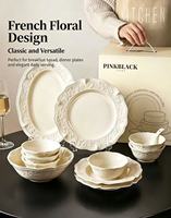 Service de table en céramique gaufrée française, blanc crème, assiettes et bols, motif floral vintage, vaisselle sûre pour la maison, la cuisine, les mariages et la décoration de table.