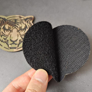 Parche de nailon reflectante infrarrojo personalizado al por mayor con cabeza de tigre de la selva, con reverso de tela y cierre de gancho y bucle - Product Image 4