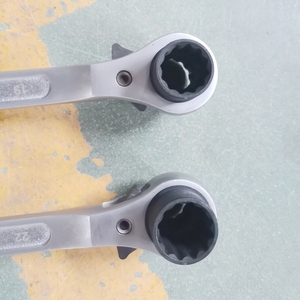 Chiave a cricchetto reversibile a doppia testa Chiree Tools, utensile manuale di qualità industriale, 19-22 mm, per impalcature e costruzioni, tipo Spud Podger - Product Image 6
