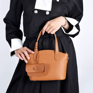 Bolso de mano de cuero de vaca para mujer con forro de poliéster de textura transparente y correa para el hombro Bolsos de mano estilo Hobo - Product Image 1