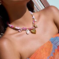 Collier Tropical en Acier Inoxydable SA avec Pendentif Coquillage Doré et Breloque en Tissu, Bijoux Étanche pour Femme, Vente en Gros, Idéal Cadeau