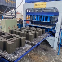 Machine de fabrication de blocs de béton, de pavés, de briques creuses et de briques de cendres volantes, entièrement automatique et hydraulique, pour la pose de sable routier, modèle 5-15, à vendre