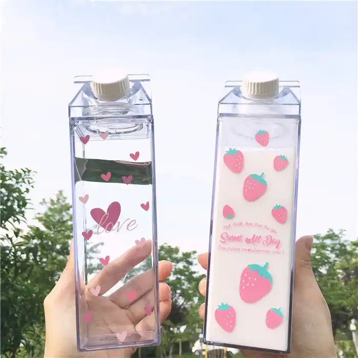 vente chaude mignon sport lait carton forme boîte carrée enfants 500ml en  plastique portable potable bouteille d'eau de lait avec couvercle
