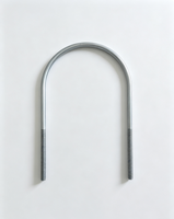 Bande de fixation en acier au carbone Q235 à deux boulons, haute résistance à la traction, pour montage sur poteau d'énergie, conception personnalisée disponible, modèle