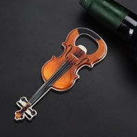 Souvenirs personnalisés métal guitare électrique forme pick décapsuleur avec aimant