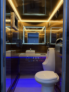 Toilettes mobiles <span class=keywords><strong>de</strong></span> luxe homologuées DOT, sanitaires modernes pour événements, toilettes portables haut <span class=keywords><strong>de</strong></span> gamme <span class=keywords><strong>à</strong></span> louer sur roues - Product Image 6