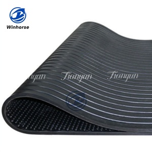 Revestimento De Borracha Para Estábulos De Cavalo Fácil de Instalar Durável Não-Tóxico Esteiras De Estábulo Não-Deslizamento Piso Estável Almofadas De Borracha - Product Image 6