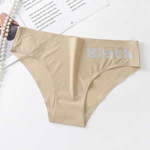 Calzoncillos atrevidos sin costuras con logotipo personalizado para mujer, bragas de seda helada para el período, calzoncillos de Bikini sólidos para mujer, ropa interior cómoda para mujer - Product Image 6