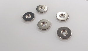 カスタマイズされた卸売N45グレードD30 * 5mm永久ネオジム磁石丸型強力穿孔ネオジム磁石 - Product Image 5