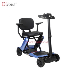 Scooter électrique tout-terrain 4 roues de haute qualité pour adultes, modèle classique avec accoudoirs réglables en hauteur - Product Image 4