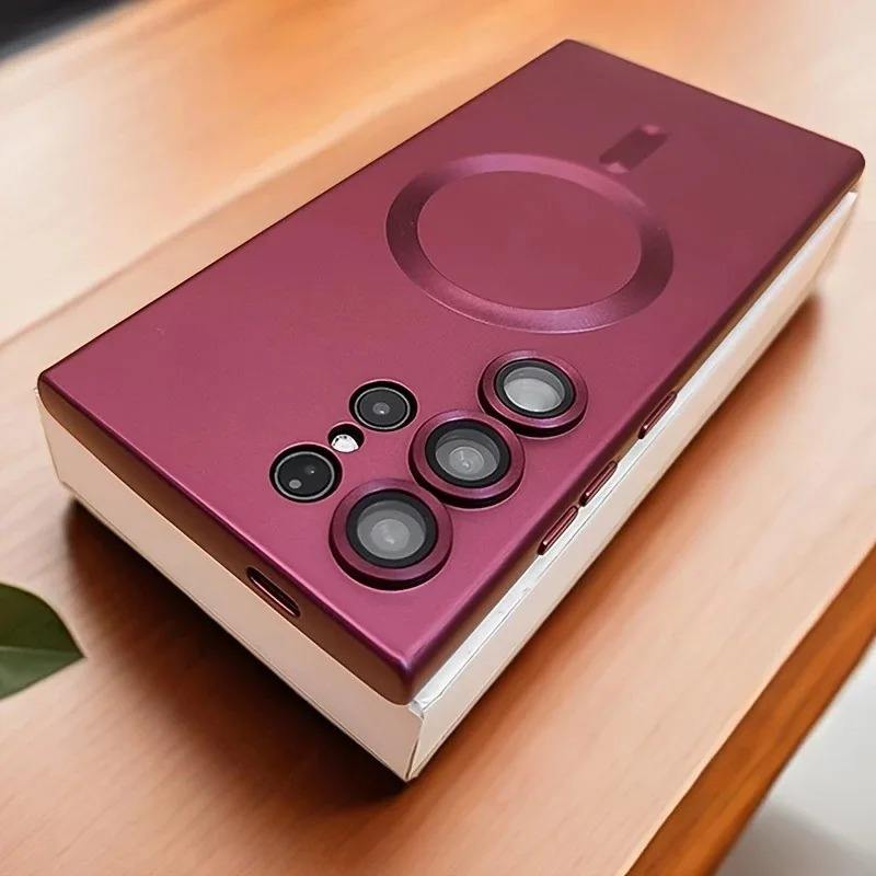 เงาสีแดงเข้ม