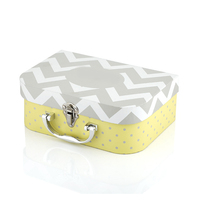 Valise imprimée fantaisie Design personnalisé Emballage de jouets en papier rigide Ensemble de boîtes-cadeaux vide pour vêtements et bébés