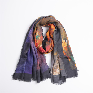 Pañuelo de Algodón Modal con Logotipo Personalizado, Estampado Tie-Dye Ombré, Chal Cuadrado para Primavera/Otoño, Venta al Por Mayor Directa de Fábrica - Product Image 4