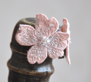 Robe de fête élégante pour bébé fille, modèles de robes pour enfants, robe de demoiselle d'honneur faite à la main avec appliques florales - Product Image 6