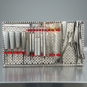 Kit d'instruments dentaires manuels de classe II BK Industries pour l'extraction dentaire, poignée moletée argentée, 12 positions de mâchoires - Product Image 4