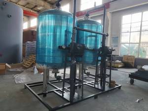 Filtre à charbon actif de coque de noix de coco contrôlé par PLC de 500 m3 pour le recyclage de l'eau des piscines, acier inoxydable FRP 5000 L/heure - Product Image 3