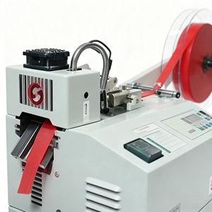 Máy cắt nhãn băng nóng và băng lạnh tự động hoàn toàn chất lượng cao BT-110LR dành cho vải - Product Image 3