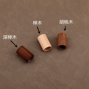 Botella de spray portátil de vidrio de 10 ml, cilíndrica, transparente o esmerilada, con tapa de madera de nogal o haya para dispensar perfume. - Product Image 2