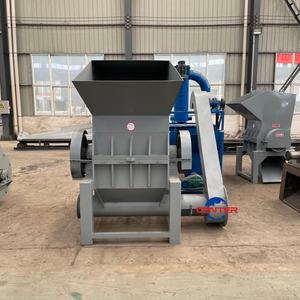 Granulateur-déchiqueteur industriel pour déchets <span class=keywords><strong>de</strong></span> tuyaux <span class=keywords><strong>en</strong></span> PVC, déchets <span class=keywords><strong>de</strong></span> moulage et déchets plastiques mixtes - Product Image 6