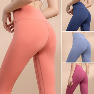 Leggings de yoga de cintura alta sin costuras para mujer, efecto piel desnuda, realce de glúteos, control de abdomen, para correr y fitness - Product Image 5